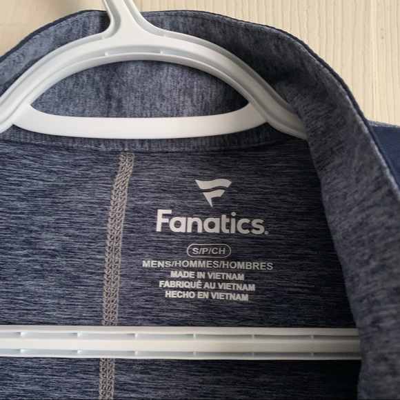 NWOT Fanatics New York Yankees pullover. Small - Picture 3 of 4